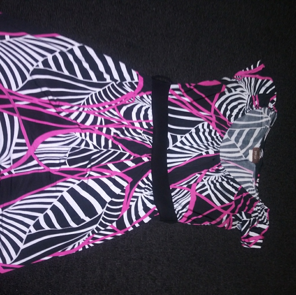 Cute short sleeve shirt